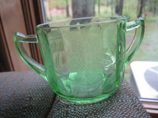 Vintage Jeannette Glass Green Depression Poinsettia Sugar Bowl Blacklight