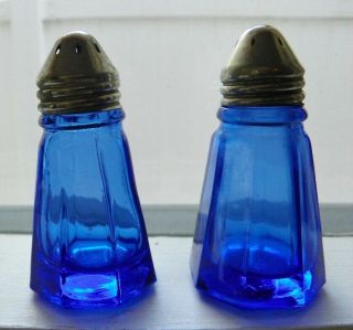 Vintage Hazel Atlas Cobalt Blue Glass Salt Pepper Shakers,  Octagon Tapered Shape