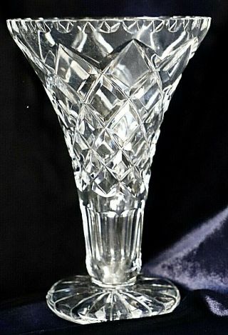 Vintage Retro Diamond Cut Lead Crystal Flower Vase 17 Cm 440g
