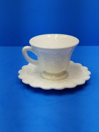 Opaque White Milk Glass Coffee Tea Cup/saucer Colony Harvest Grape Leaf Vintage