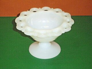 Anchor Hocking Old Colony Open Lace Edge 5 " White Milk Glass Pedestal Bowl