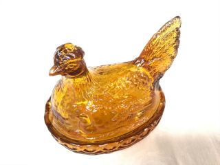 Vintage L.  E.  Smith Glass Hen On Nest With Chickens