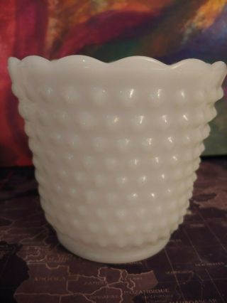 Vintage Anchor Hocking Milk Glass Vase Hobnail With Scalloped Edge 4.  5 X 4.  75 "