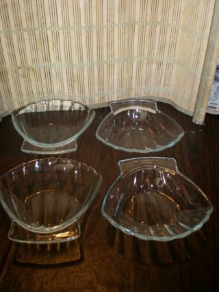 Set Of 4 Pyrex 435 Shell Scallop Dipping Dishes 5 1/4 " Stackable France