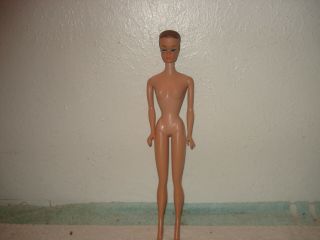 Vintage 1962/63 Barbie Fashion Queen Doll 19