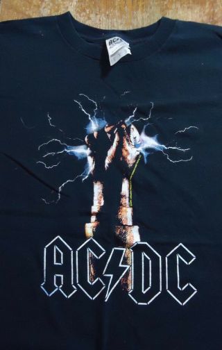 Vintage Ac/dc T Shirt (medium)