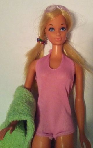 1970 Sun Set Malibu P.  J.  Pj Steffie Barbie Doll Japan Swimsuit Towel Sunglasses