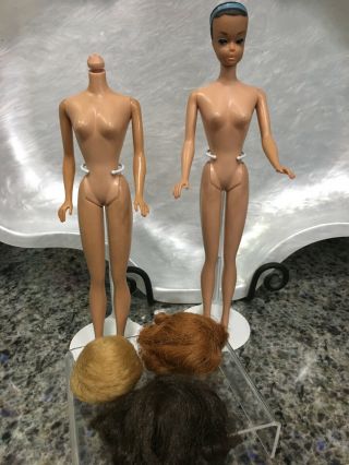 Vintage Fashion Queen Barbie Doll With Wigs And Extra Barbie/midge Body