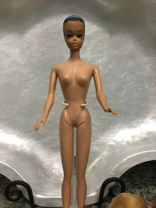 VINTAGE FASHION QUEEN BARBIE Doll with Wigs and Extra Barbie/Midge Body 2