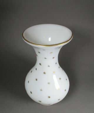 Victorian Bohemian White Opaline Glass Vase with Gilding Star Decoration 3