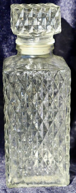 Vintage Retro Diamond Pressed Glass Square Decanter With Stopper 24cm 1000ml