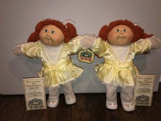 Vintage Cabbage Patch Twin Girls W/ Birth Certificates 1985_not Played With