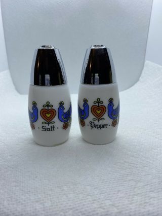 Vintage Blue Birds Gemco Salt And Pepper Shakers Milk Glass
