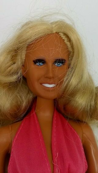 Vintage 1975 MEGO Suzanne Somers Three ' s Company Doll Complete 2
