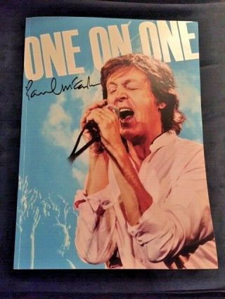 Paul Mccartney " One On One " Commemorative 2016 Tour Program Rare Oop The Beatles