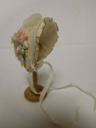 Vintage Signed Mj Designs Artisan Dollhouse Doll White Pink Flowers Hat Bonnet