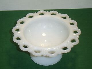 Anchor Hocking Old Colony Open Lace Edge 7 " White Milk Glass Pedestal Bowl