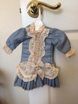 Exquisite Pale Blue Doll Dress W/ Lace And A Bow