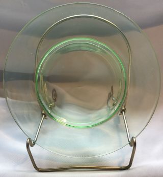 Vintage Cambridge Glass Co.  Uranium Green Elegant Glass 8 " Plate