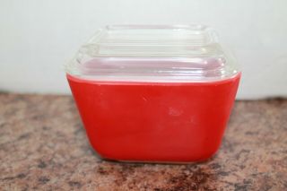 2 VINTAGE PYREX 501 - 8 Baking Dishes w/Glass Covers Red color 4 