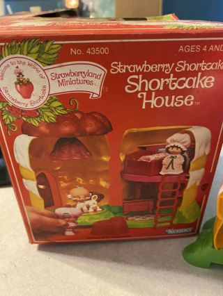 Strawberry Shortcake Miniature House And Raspberry Soda Shoppe