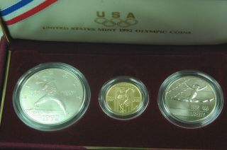 1992 Olympic 3 Coin Commemorative Set With $5.  00 Gold And Silver Dollar & Half