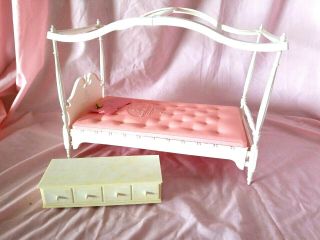 Best Susy Goose Barbie Four Poster Canopy Bed 1963 Storage Chest Drawer Pillow