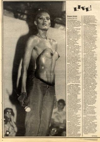 22/8/81pn46 Grace Jones At The Savoy In York Review & Picture