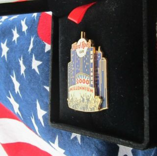 Hard Rock Cafe - York City - 3d Millennium Pin (2000) In Oringinal Boxes