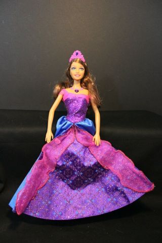 Barbie Diamond Castle Princess - Alexa Singing - Light - Up Doll 2008 Rare