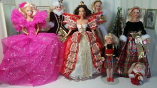 90,  94,  96,  97 Barbie Happy Holidays & Barbie Holiday Sisters - 7 Dolls,