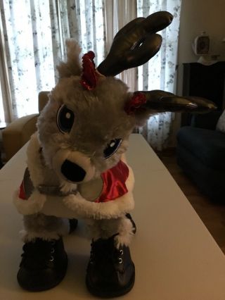 Build A Bear Silver Snow Reindeer With Medallion With Red Cape And 4 Black Shoes