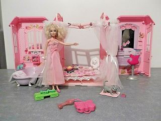 Mattel Barbie Magic Key Fold Out Dollhouse W/ Sound - Doll - Accessories - Key