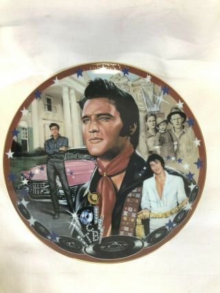 Elvis Presley Plate 7 1/2 " A Musical Tribute To Elvis - W/music Box -