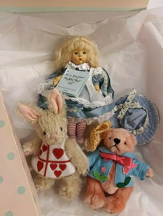 Madam Alexander Wendykin Wood Alice In Wonderland Doll W2 Plush Dolls