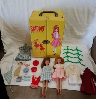 Vintage 1963 Skipper Barbies Little Sister Carrying Case 2 Dolls And Accessory S