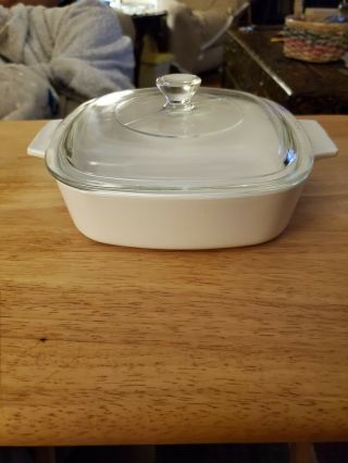 Vintage Corning Ware All White 1 Liter Baking Dish With Lid.  (a - 1 - B)