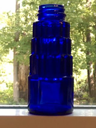 Single 1930’s Art Deco Hazel Atlas Cobalt Blue Depression Glass Shaker.
