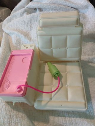 Hasbro Cabbage Patch Kids Dental Care Center Playset Chair & Drill