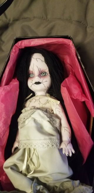 Living Dead Dolls - Series 6 - Hush Open And Complete