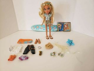 Bratz Sun Kissed Summer Cloe Doll With 4 Outfits,  Accessories 2001 Very Rare