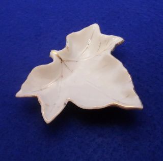 Porcelain Maple Leaf Pin / Trinket / Caviar Dish - Occupied Japan - 1940 