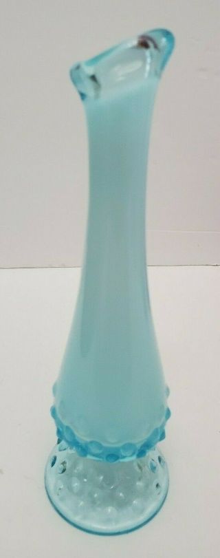 VINTAGE Fenton? Style Lt Aqua Hobnail Hand Blown Glass Bud Vase 8.  5 