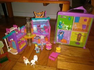 Polly Pocket Magnetic Hanging Out Doll House With Elevator Mattel 2002 Carrying