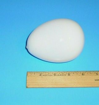 Vintage 4 " Egg Hand Blown - Milk Glass Nesting Laying Egg For Chickens Or Ducks
