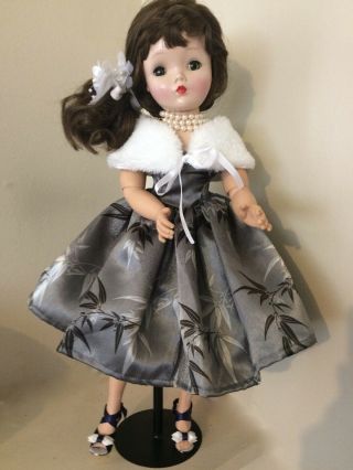 Dress And Capelet For 20 21 Cissy Madame Alexander Doll