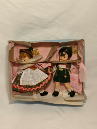 Madame Alexander - Alpine Christmas Twin Dolls (546 Of 2000)