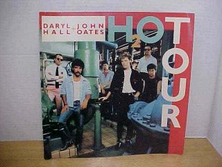 Daryl Hall & John Oates H 2 O Concert Tour Program Book 1982 North America