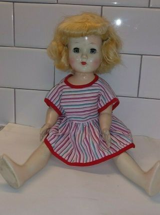 Vtg.  14 " Composition Effanbee Suzanne Doll Sleepy Eyes Painted Face Jointed