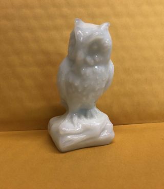 Boyd Glass Owl Figurine White Milk Glass Snow